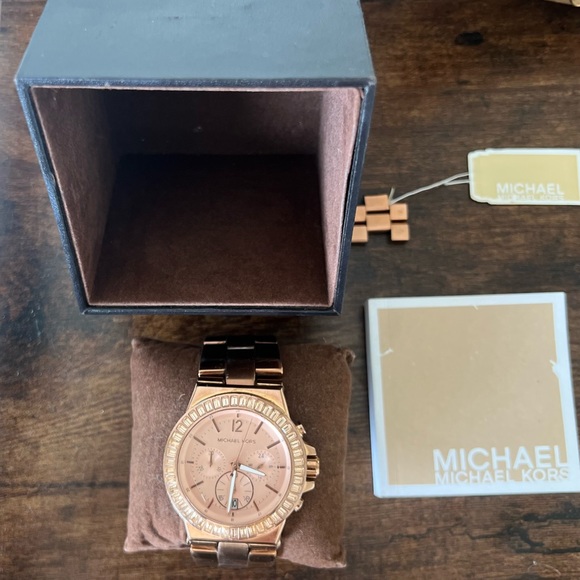 Michael Kors Baguette-Bezel MK5412 watch main image 6